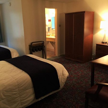 Cedar Motor Inn Marquette Habitación foto